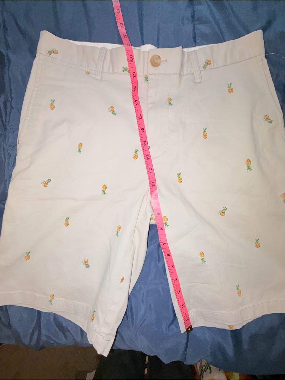 Old Navy Men's 32 Ultimate Slim Pineapple Print Chino Shorts NWT - Picture 7 of 7